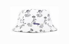 Bucket hat (can be worn on 2 sides) via The Driftwood Tales