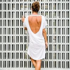 Dress-recycled cotton (jersey) -white via The Driftwood Tales