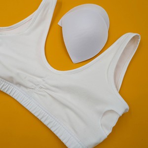 Snow White: The Everyday Soft Bra (Padded) from TIZZ & TONIC