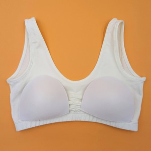 Snow White: The Everyday Soft Bra (Padded) from TIZZ & TONIC