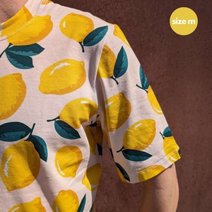 Lemon Organic Cotton T-Shirt from TIZZ & TONIC