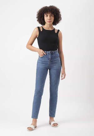 Re.Street Rebel | Hoch sitzende verkürzte Slim-Jeans in Mittelindigo from Un Denim