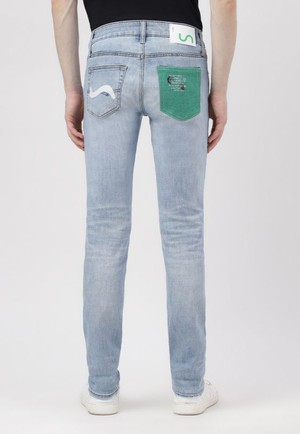 UnExcess Pledge | Niedrig sitzende Skinny-Jeans in Mittelindigo from Un Denim