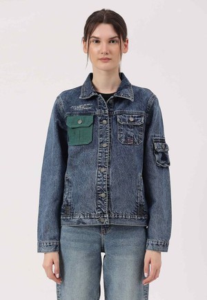 UnCrave Pledge | Dunkel-Indigoblaue Trucker-Jacke in normaler Größe from Un Denim