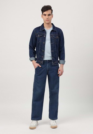 Re.Street Rebel | Hochgeschnittene Jeans mit geradem Bein in dunklem Indigoblau from Un Denim