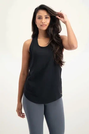 Maya Yoga Tank – Onyx Black from Urban Goddess