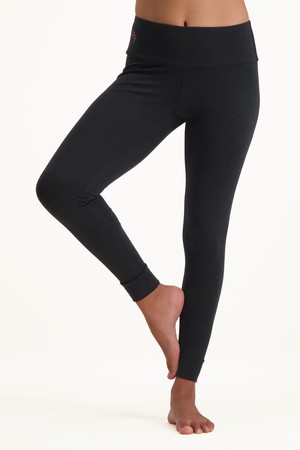 Indra Yoga Leggings – Urban Black from Urban Goddess