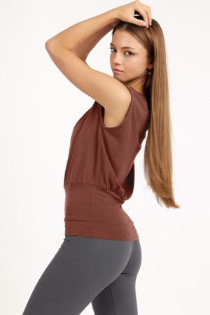 Mula Yoga Top – Mocca from Urban Goddess