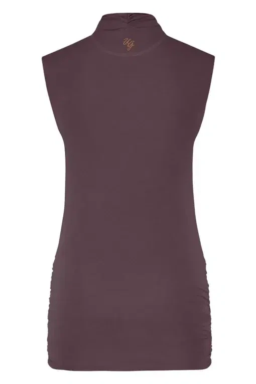 Good Karma Yoga Top – Berry from Urban Goddess