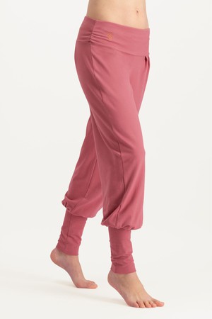 Dakini Yoga Pants – Hibiscus from Urban Goddess