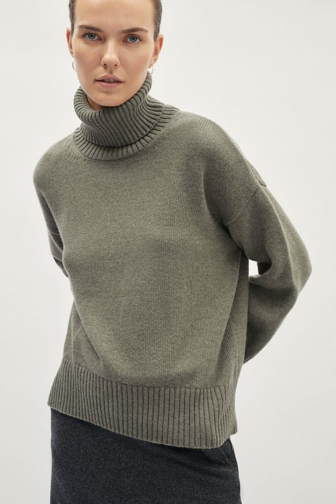 The Woolen Chunky Roll-neck - Melange Dust Green from Urbankissed