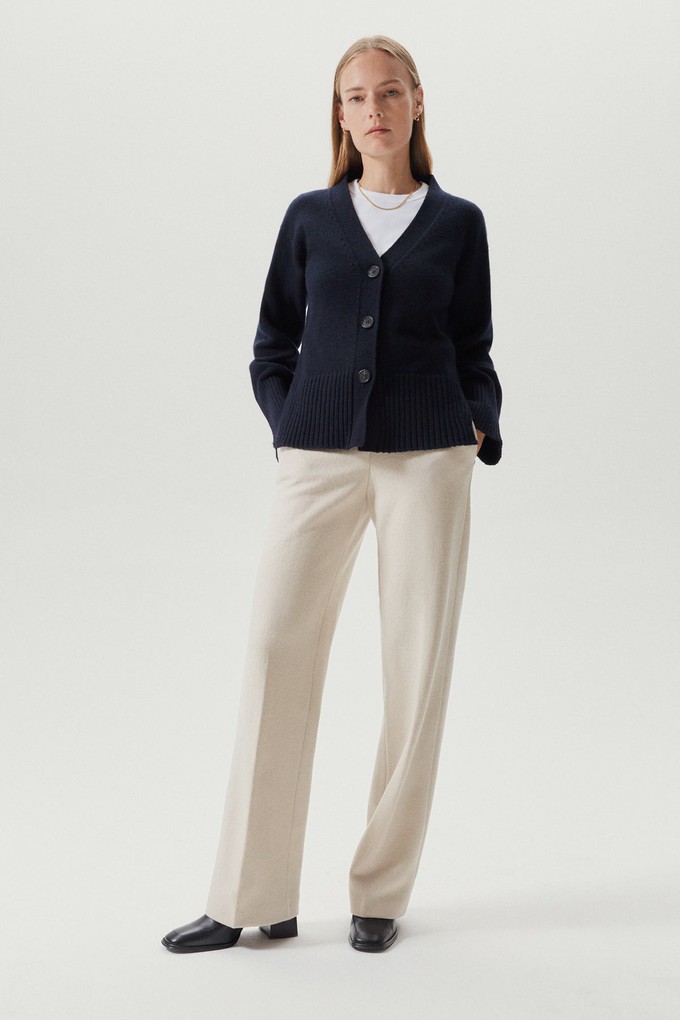 The Woolen Relaxed Cardigan - Blue Navy from Urbankissed