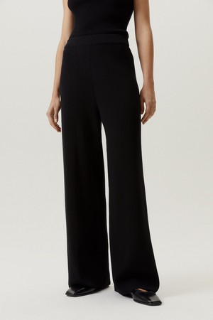 The Organic Cotton Wide-leg Pants - Black from Urbankissed