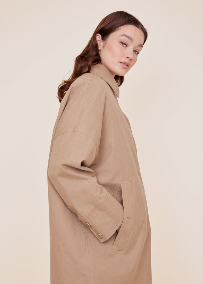 Tencel trench coat from Vanilia