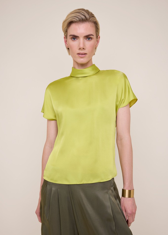 Layer satin top from Vanilia