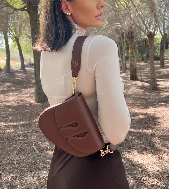 Pebble Shoulder Bag from Veganologie