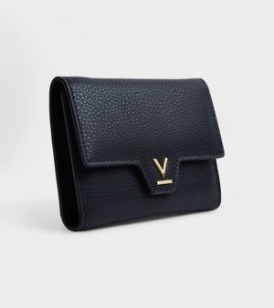 Clemmie Vegan Bio-Based Bamboo Trifold purse in black from Votch