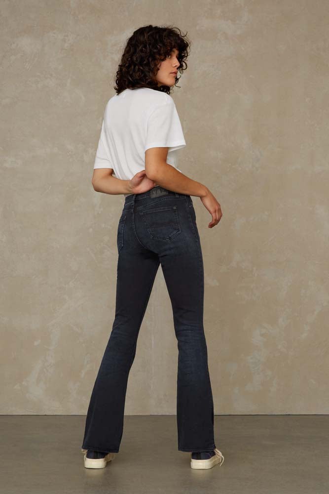 Flared Jeans Marie Blue Black Worn from WANDERWOOD