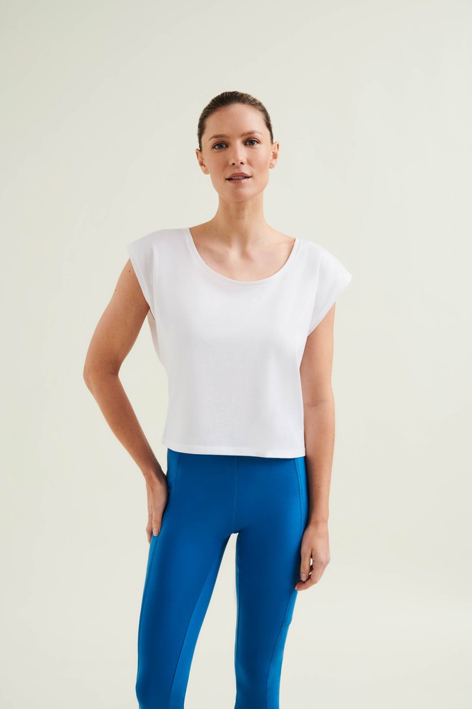 Cropped Dance Vest - Diamond White from Wellicious