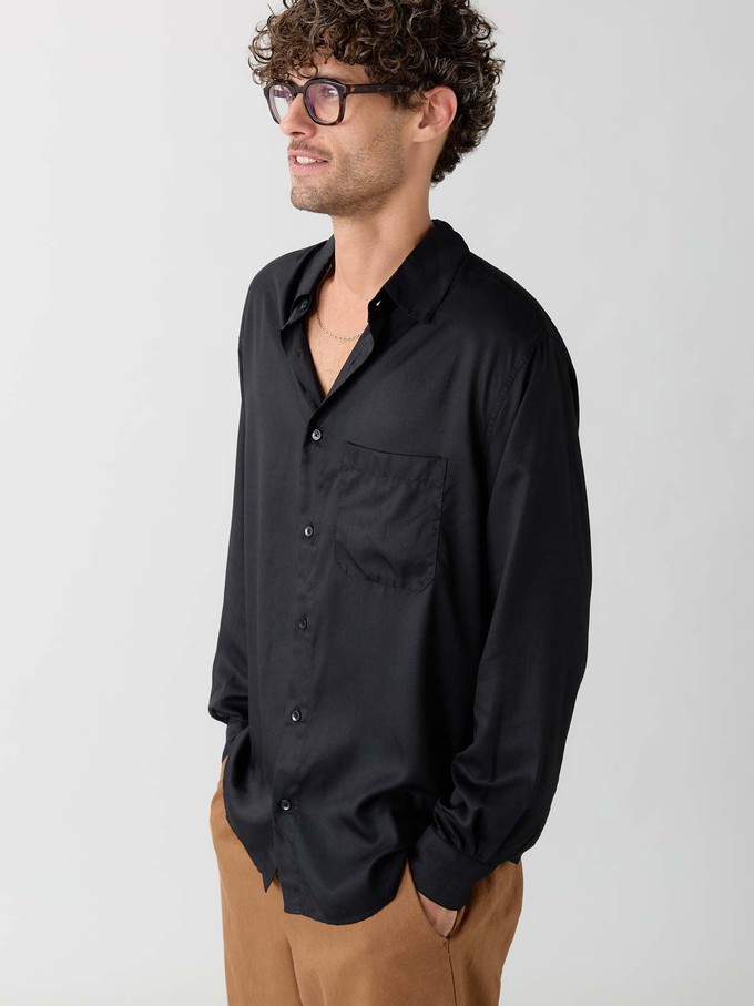 black Shirt made from TENCEL™️ Lyocell from Yahmo