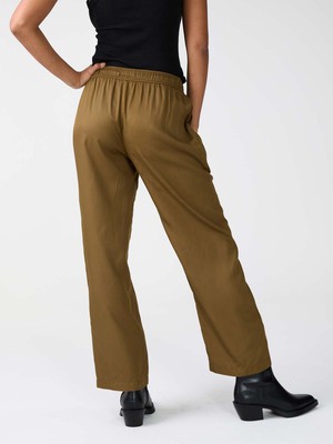 brown Pants made from TENCEL Lyocell from Yahmo