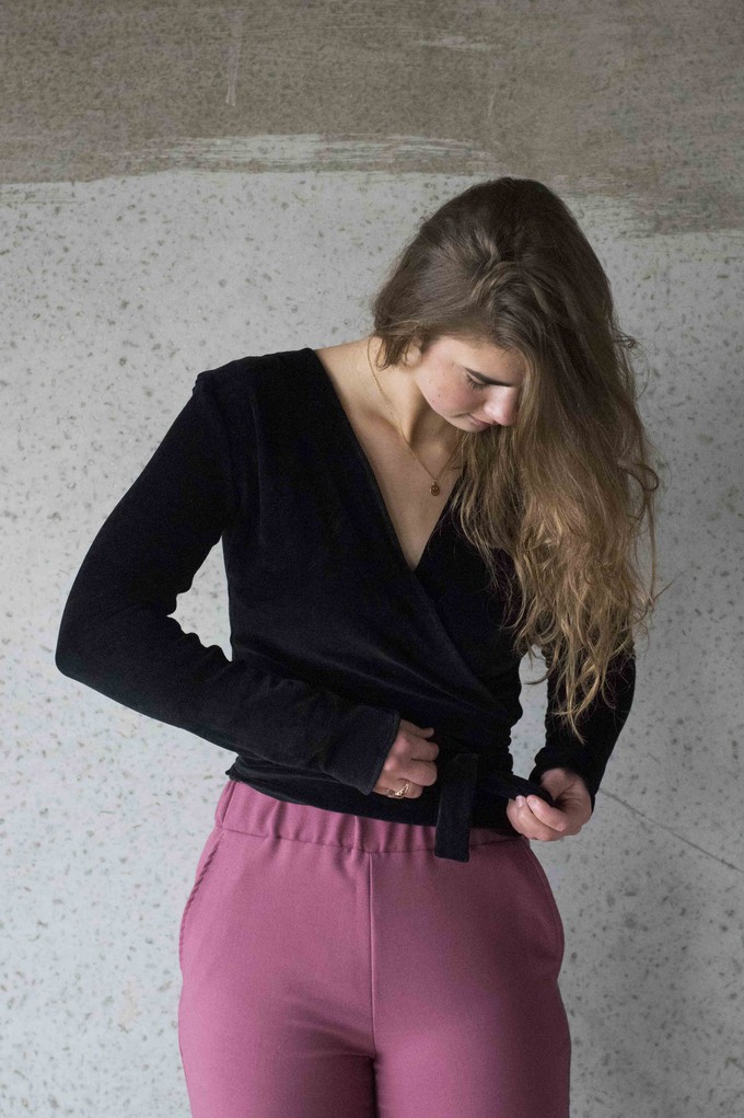 VELVET WRAP TOP from ZWAAN